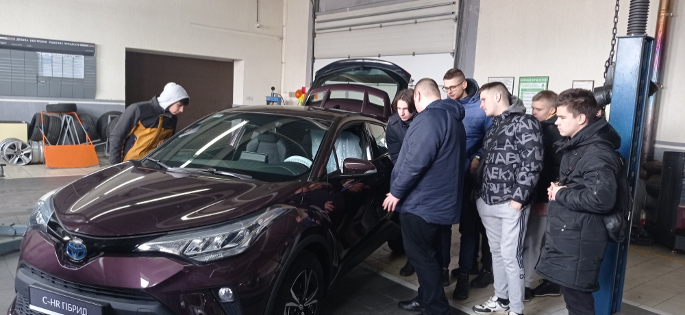 Технічна практика на СТО «Toyota»